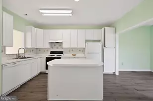 8401 Old Colony Dr S, Upper Marlboro, MD 20772 - Photo 5