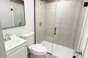 1805 Village Green Dr, Hyattsville, MD 20785 - Photo 9