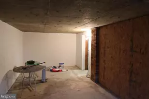 6211 Trueman Dr, Temple Hills, MD 20748 - Photo 51