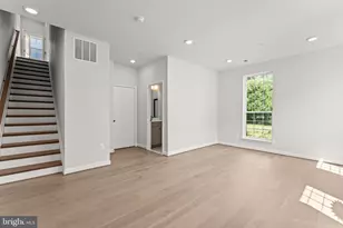 623 Trimaran Wy, Oxon Hill, MD 20745 - Photo 5