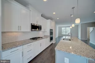 2714 Pinebrook Rd, Landover, MD 20785 - Photo 7