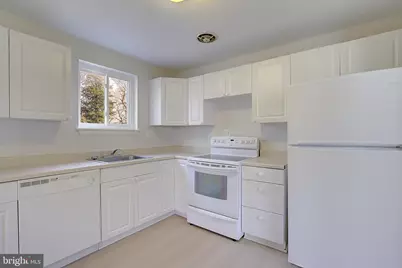 9202 Surratts Manor Drive, Clinton, MD 20735 - Photo 17