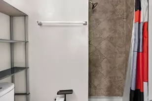 3606 Wood Creek, Suitland, MD 20746 - Photo 11