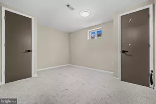 9533 Franklin Ave, Lanham, MD 20706 - Photo 29