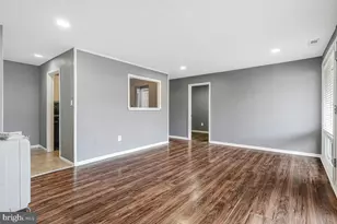 561 Wilson Bridge Dr, Oxon Hill, MD 20745 - Photo 9