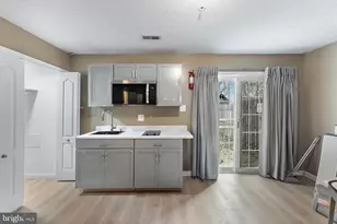 2503 Lemontree Terrace, Springdale, MD 20774 - Photo 39