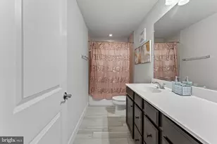 9647 Glassy Creek Way, Upper Marlboro, MD 20772 - Photo 31