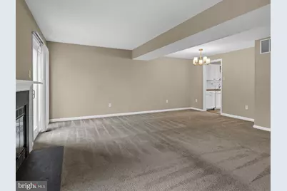 8218 Londonderry Court, Laurel, MD 20707 - Photo 9