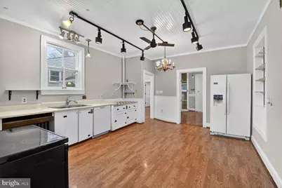 4918 40th Place, Hyattsville, MD 20781 - Photo 5