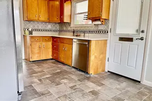 11341 Frances Dr, Beltsville, MD 20705 - Photo 27