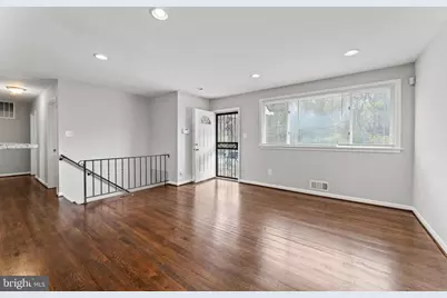 2713 Pinecreek Place, District Heights, MD 20747 - Photo 5