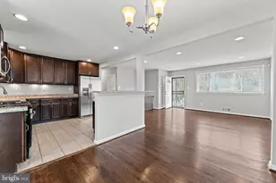 2713 Pinecreek Pl, District Heights, MD 20747 - Photo 17