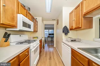 6520 Lake Park Drive #201, Greenbelt, MD 20770 - Photo 23