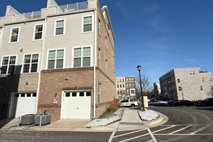 9713 Weshire Dr, Upper Marlboro, MD 20774 - Photo 3