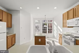 2004 Golden Morning Dr, Bowie, MD 20721 - Photo 5