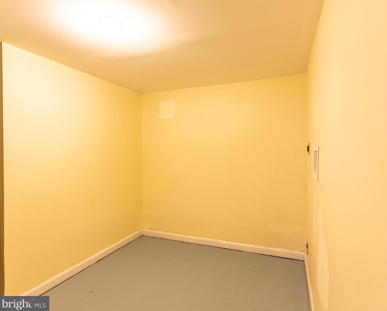 501 Larchmont Ave, Capitol Heights MD 20743-2854 exterior