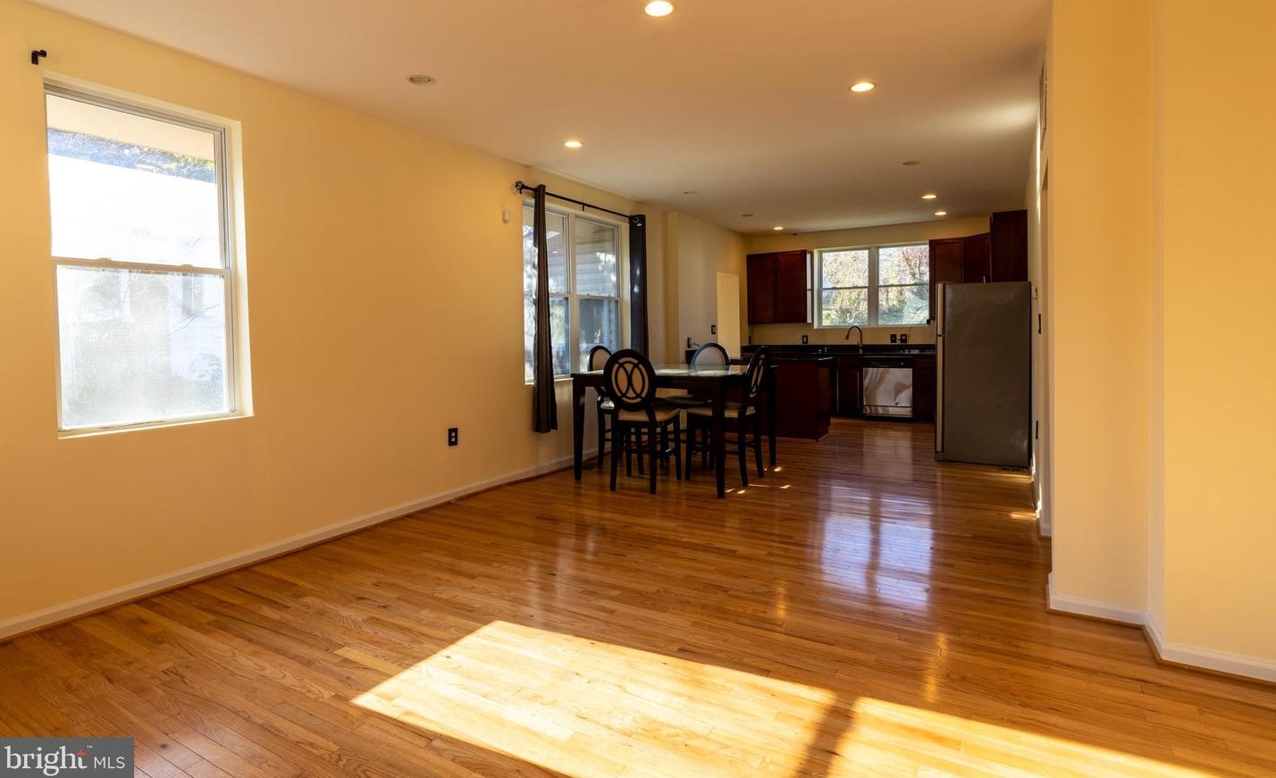 501 Larchmont Ave, Capitol Heights MD  20743-2854 exterior