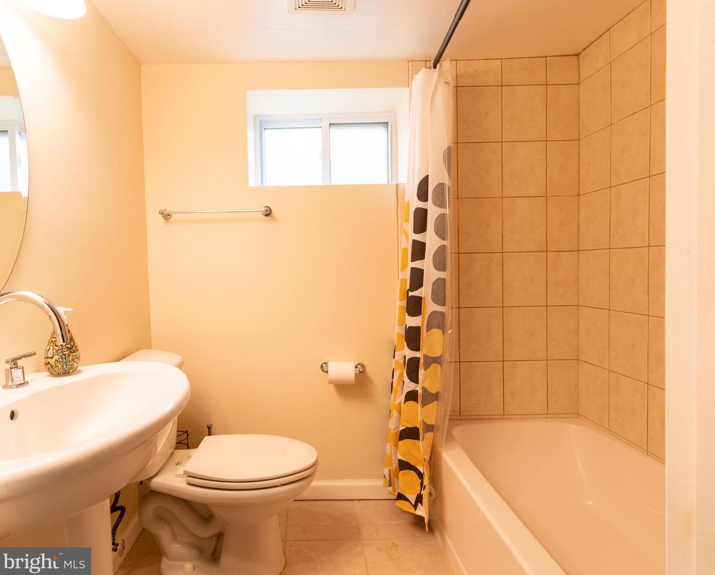 501 Larchmont Ave, Capitol Heights MD 20743-2854 exterior