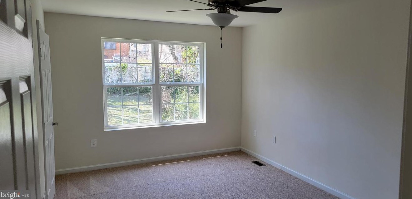 1320 Farmingdale Ave, Capitol Heights MD  20743-1218 exterior