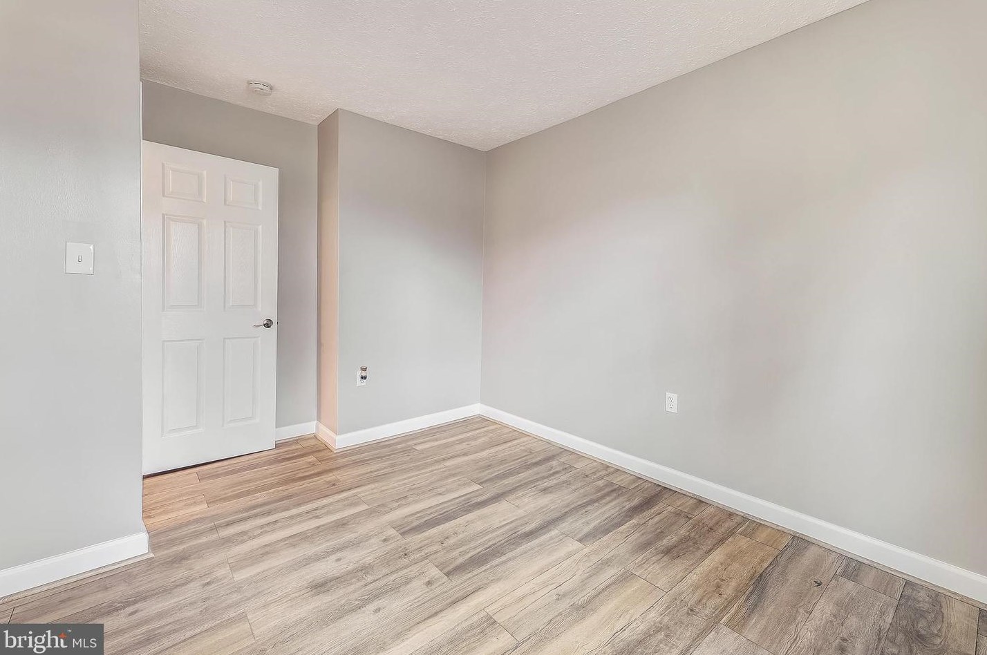 1004 Cypresstree Dr, Capitol Heights MD  20743-6308 exterior