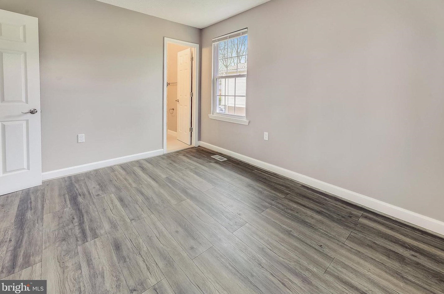 1004 Cypresstree Dr, Capitol Heights MD  20743-6308 exterior