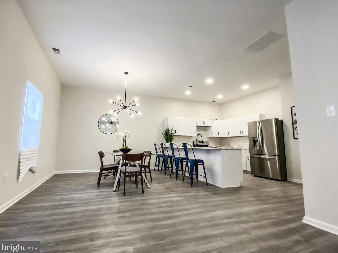 5028 Emo St, Capitol Heights MD  20743-2857 exterior