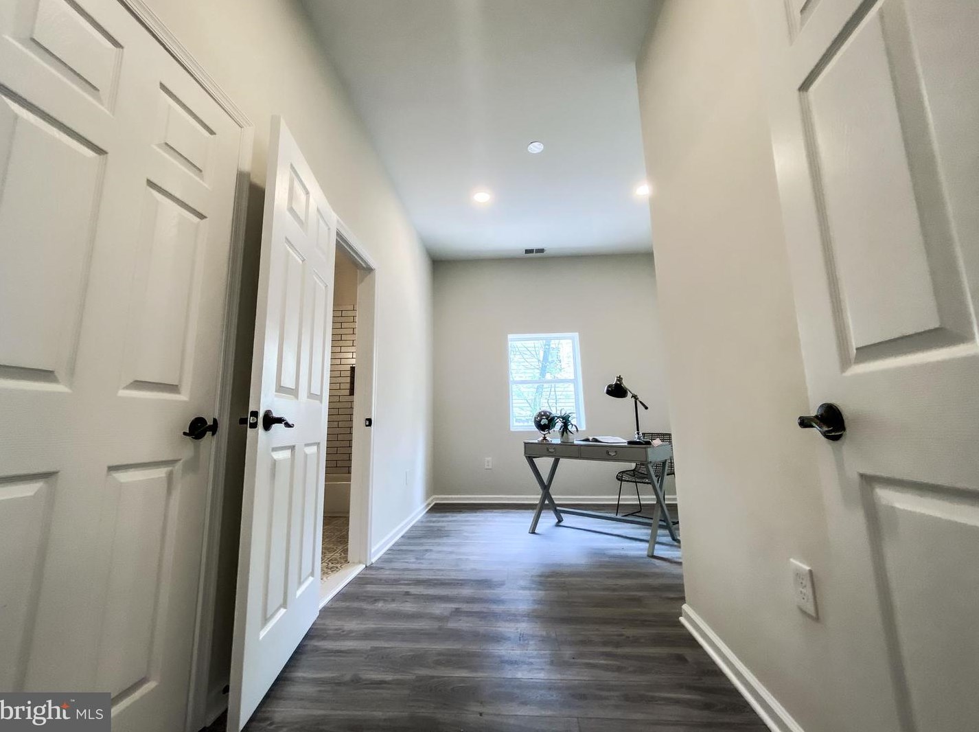 5028 Emo St, Capitol Heights MD  20743-2857 exterior