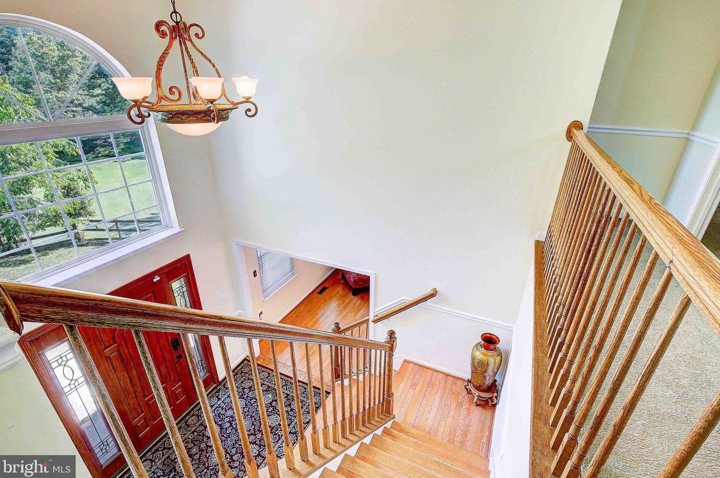 8606 Shorthills Ct, Clinton MD  20735-4605 exterior
