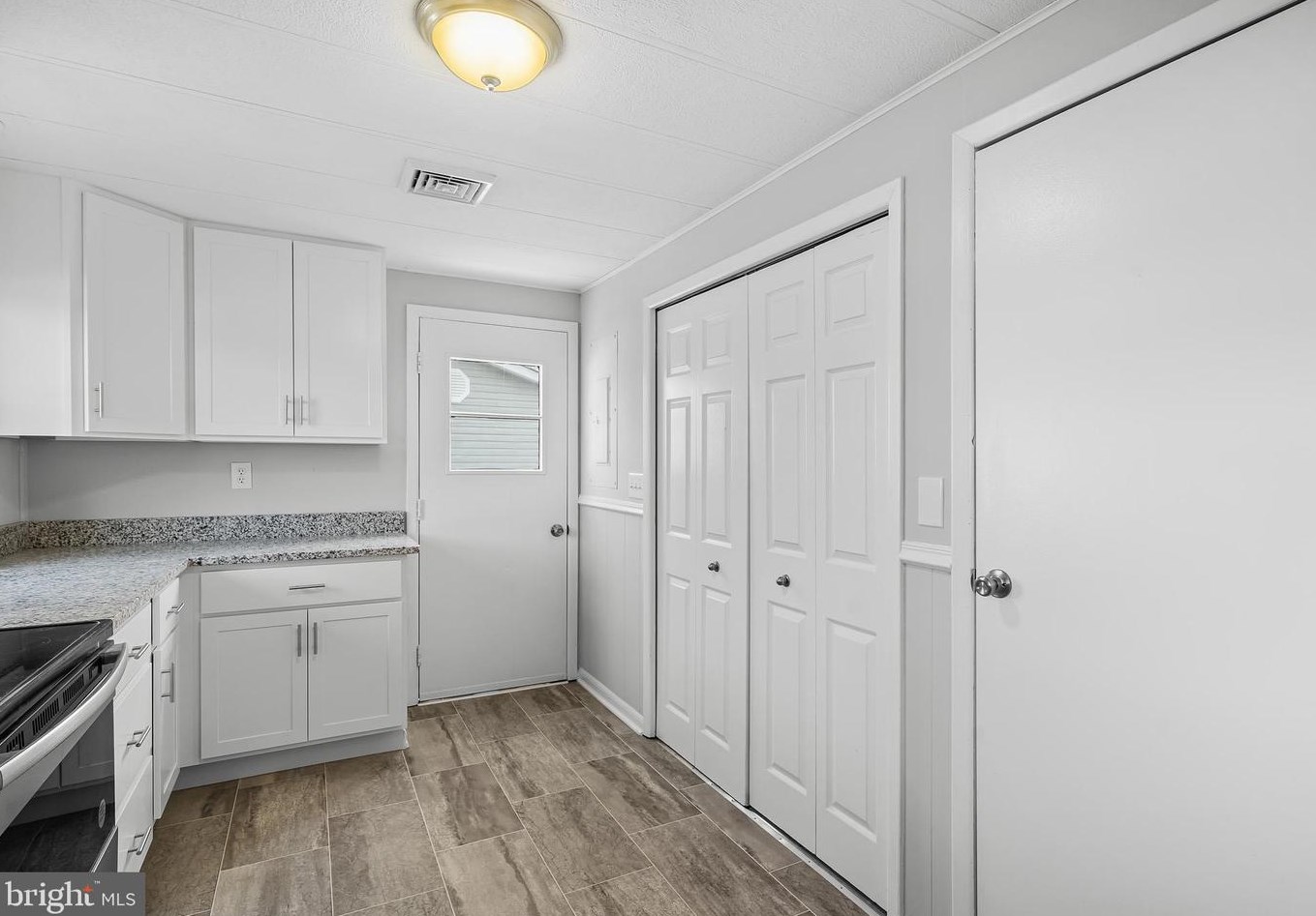 220 Nichols Manor Dr, Stevensville MD  21666-2232 exterior
