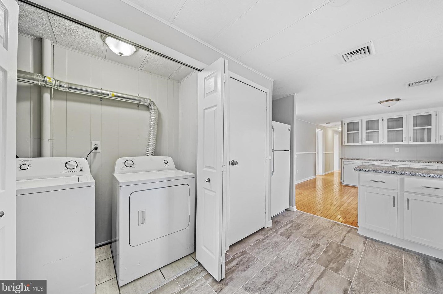 220 Nichols Manor Dr, Stevensville MD  21666-2232 exterior