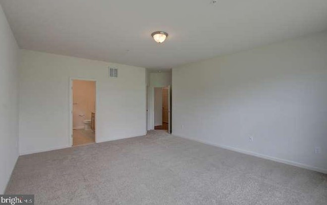 12 5 Farms Dr, Stevensville MD exterior