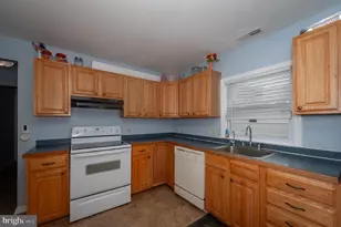 3729 Main St, Grasonville, MD 21638 - Photo 11