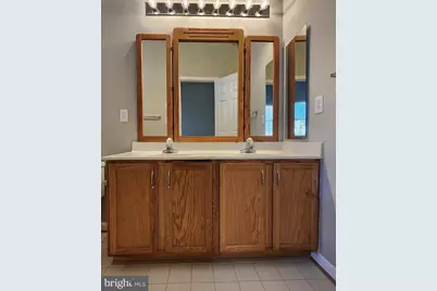 318 Hanna Court, Chester, MD 21619 - Photo 13