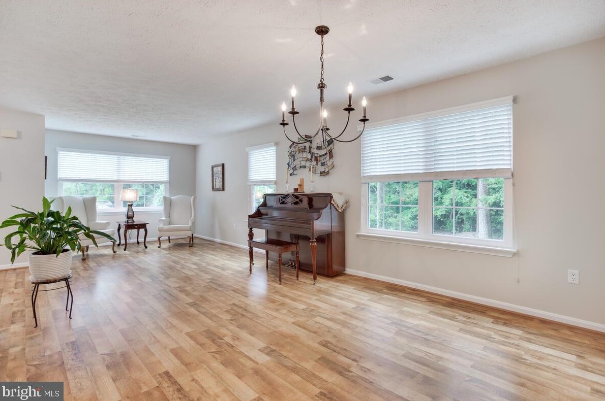 21309 Essex Dr, Lex Pk MD  20653-4120 exterior