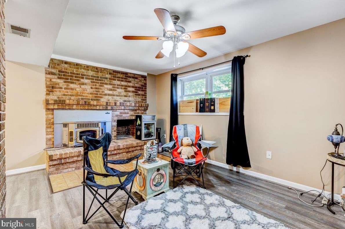 21680 Galatea St, Lex Pk MD  20653-2550 exterior