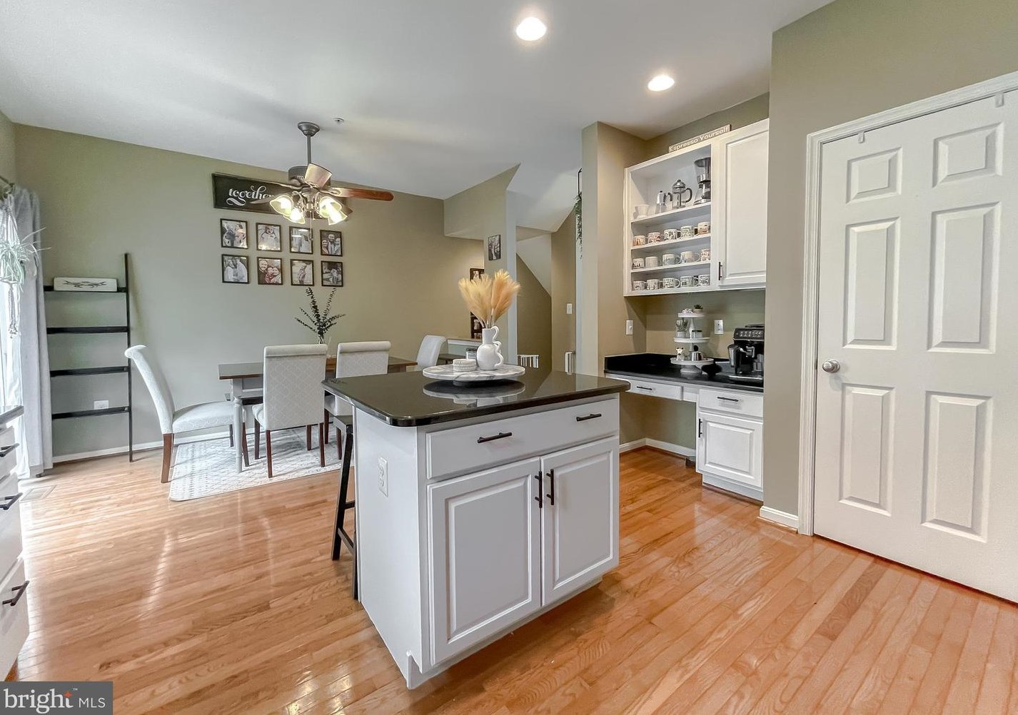 45475 Monterey Ln, California MD 20619-5113 exterior