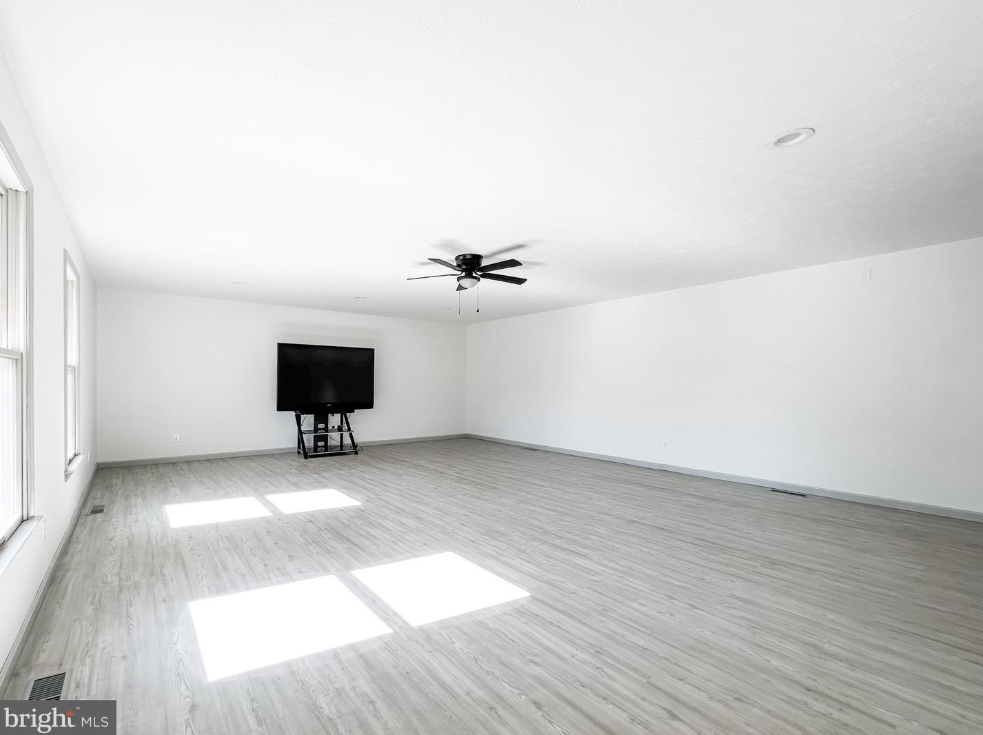 26095 Jones Wharf Rd, Hollywood MD  20636-2427 exterior