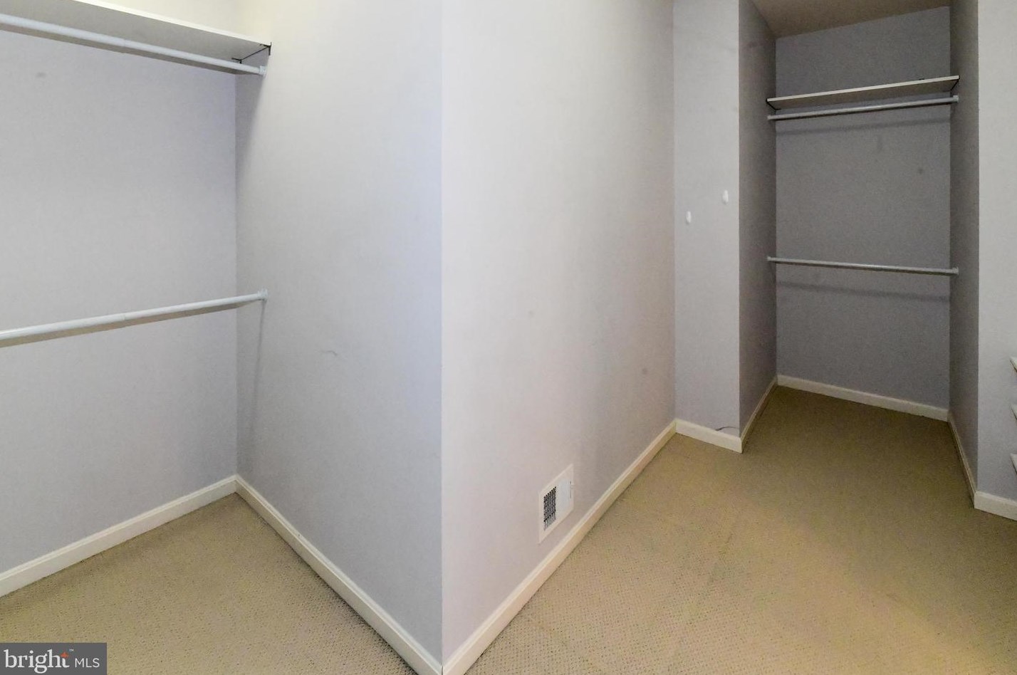 43980 Swift Fox Dr, California MD  20619-7123 exterior