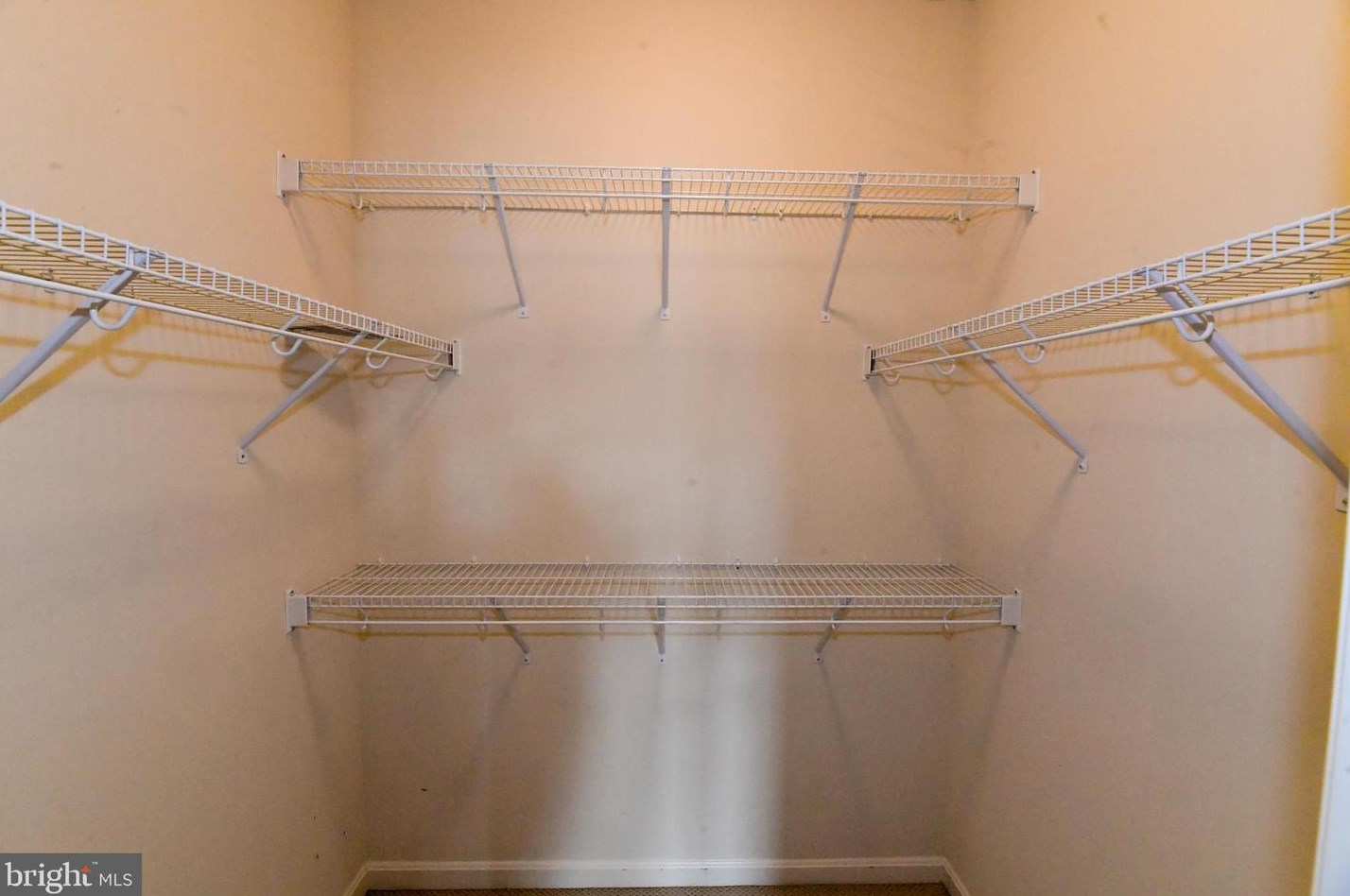 43980 Swift Fox Dr, California MD  20619-7123 exterior