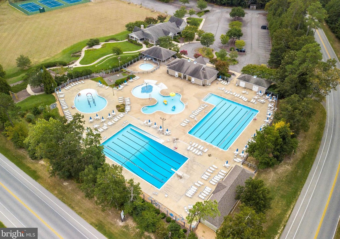 43980 Swift Fox Dr, California MD  20619-7123 exterior