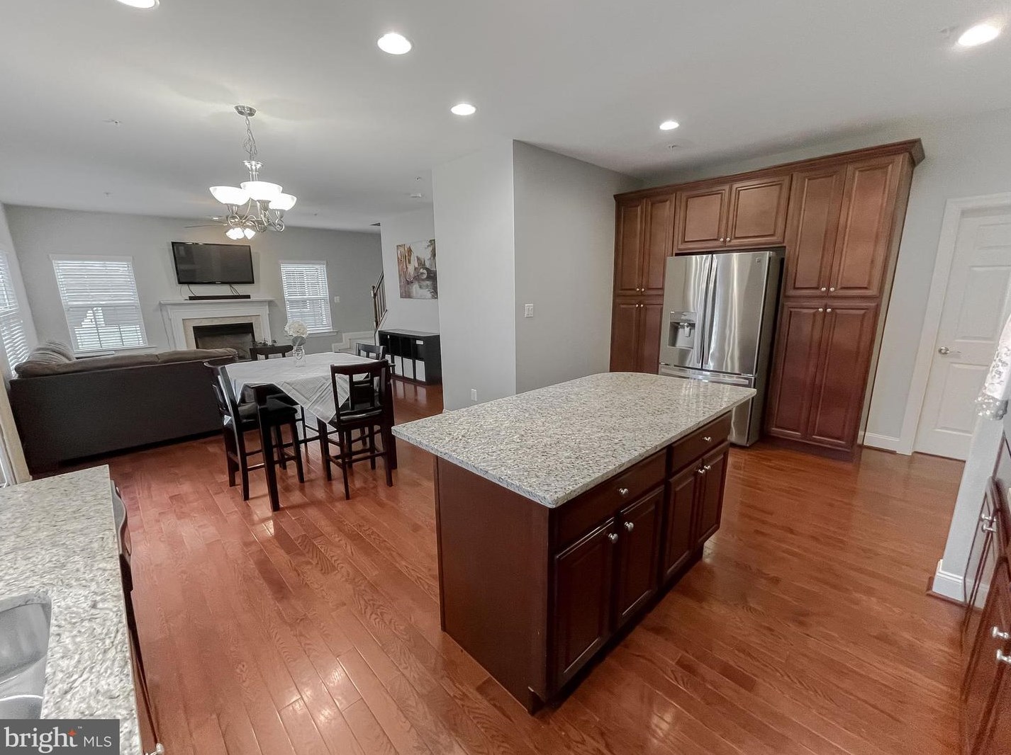 46946 Pembrooke St, Lex Pk MD  20653-8222 exterior