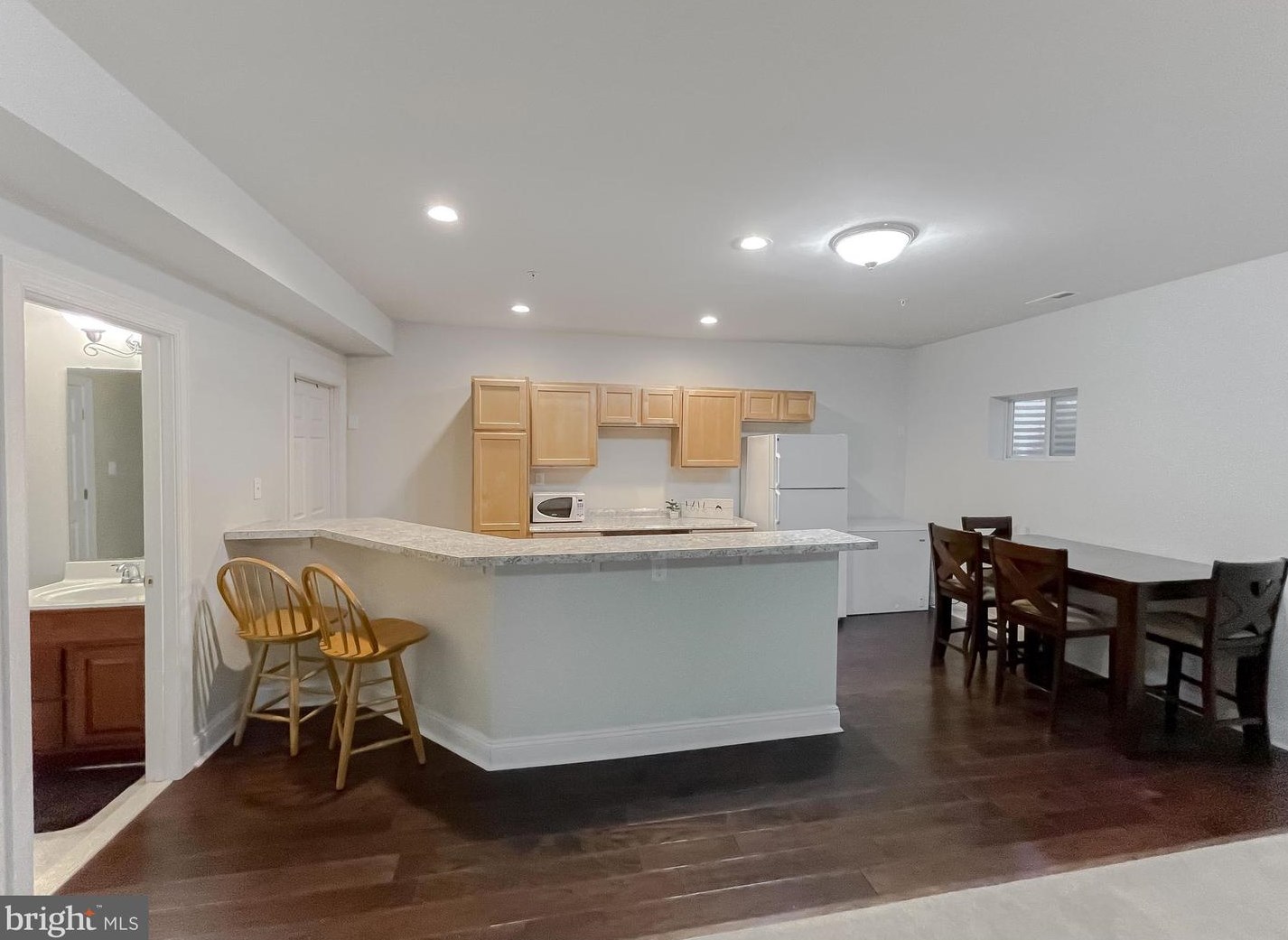 46946 Pembrooke St, Lex Pk MD  20653-8222 exterior