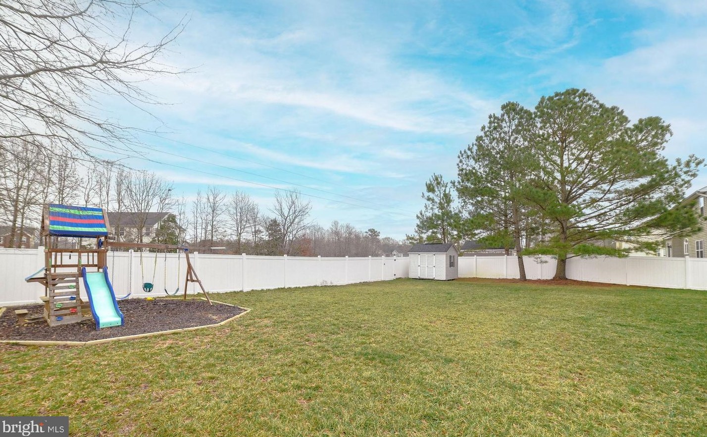 46946 Pembrooke St, Lex Pk MD  20653-8222 exterior