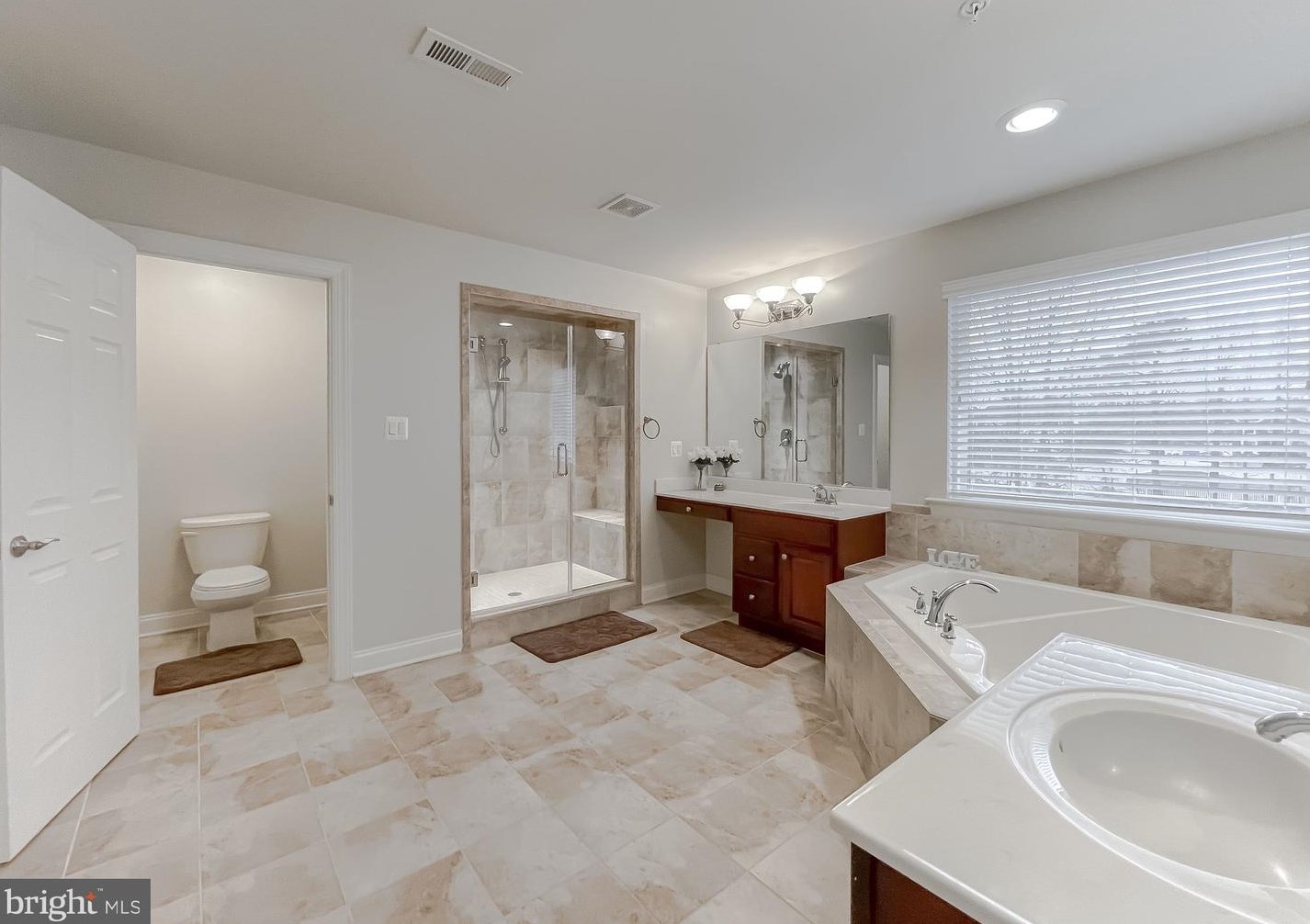 46946 Pembrooke St, Lex Pk MD  20653-8222 exterior