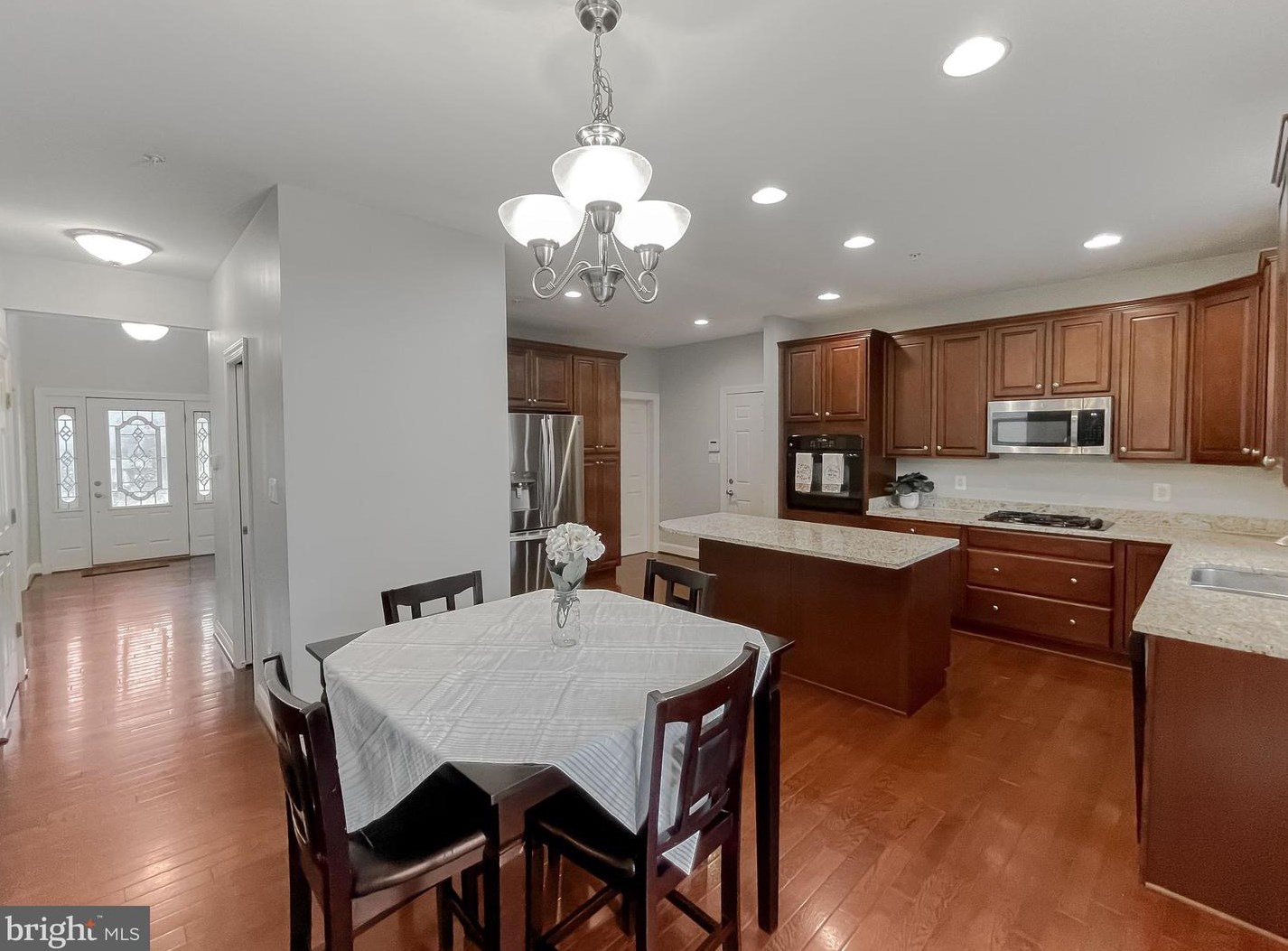 46946 Pembrooke St, Lex Pk MD  20653-8222 exterior