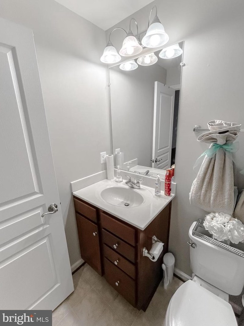 43932 Swift Fox Dr, California MD  20619-7136 exterior