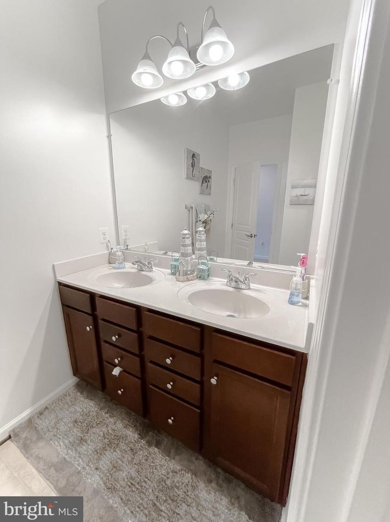 43932 Swift Fox Dr, California MD  20619-7136 exterior