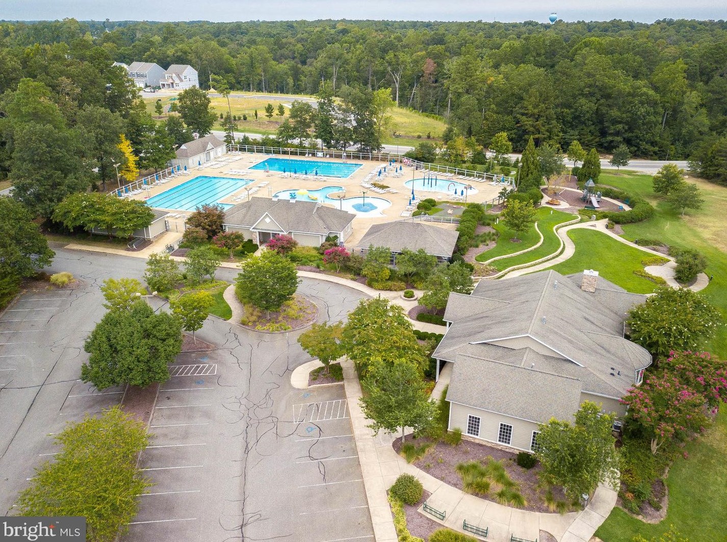 43932 Swift Fox Dr, California MD  20619-7136 exterior