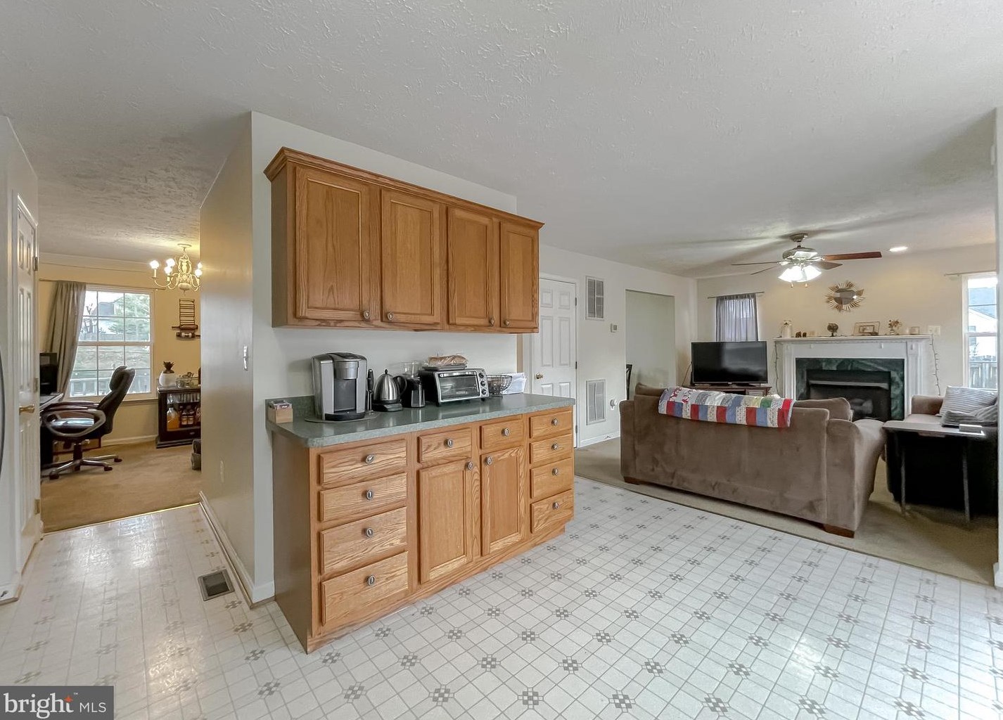 46721 Robert Leon Dr, Lex Pk MD  20653-3775 exterior