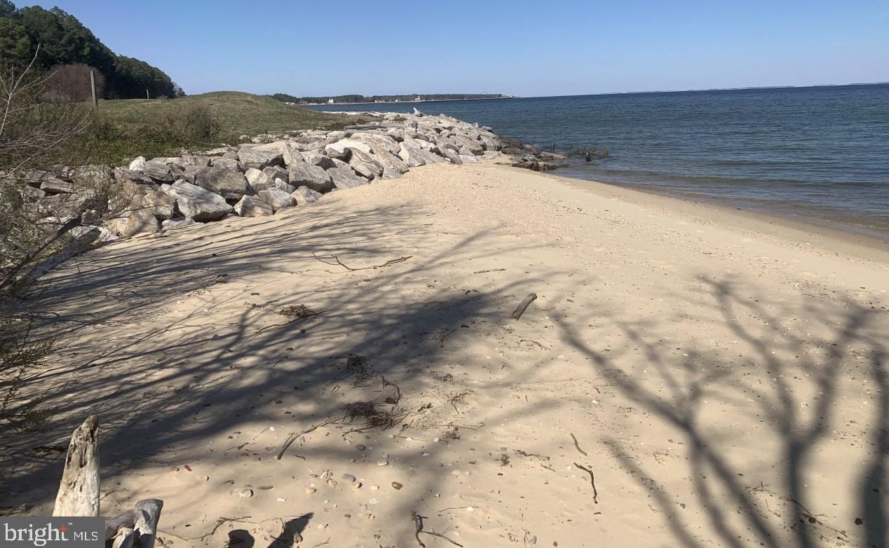 48395 Sunburst Dr, Lex Pk MD  20653-4588 exterior